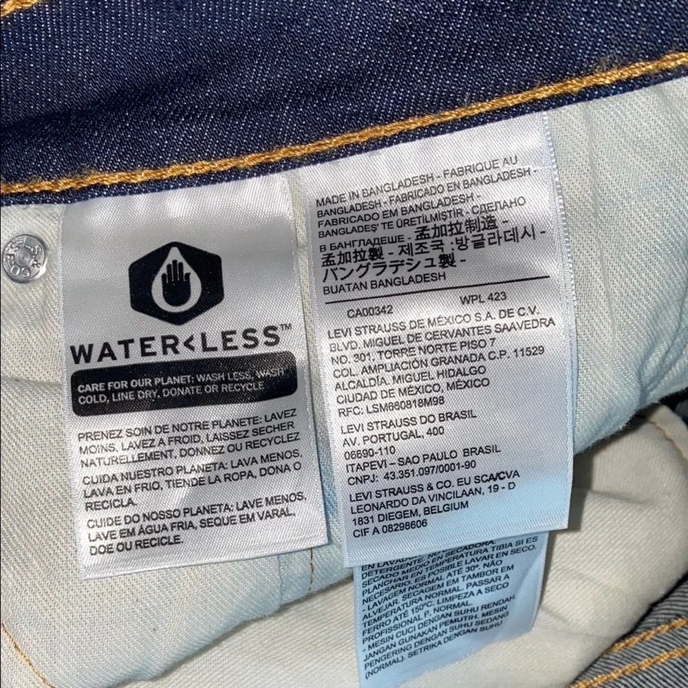levi strauss & co upgrade your